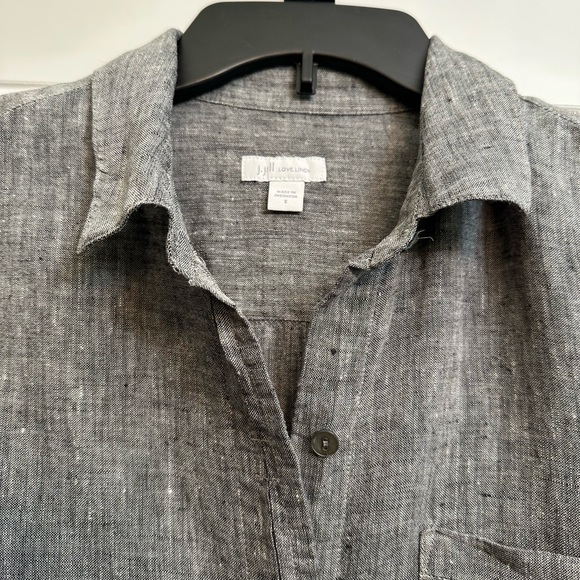 J Jill linen long sleeve, gray blouse, size small in excellent condition - Picture 2 of 4